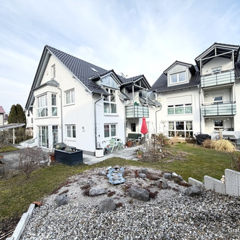 Exklusive & moderne 4-Zimmer-Erdgeschoss-Wohung mit Garten und Terrasse in Bestlage Markt Schwaben