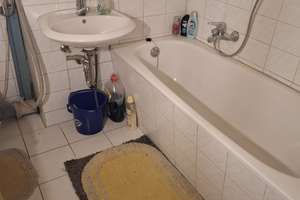 Sanierungsbedüftige/vermietete - 2 Raum Wohnung zu verkaufen – Die vollständige Adresse der Immobilie erhältst du vom Anbieter., 4347 Schönefeld-Ost, Leipzig – Vorschaubild 2