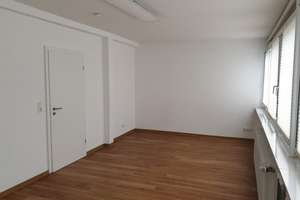 3-Zimmerwohnung mit großzügigem Wohn-/Essbereich, zentral und gepflegt – Waldstraße 63, 76133 Innenstadt-West, Karlsruhe – Vorschaubild 10