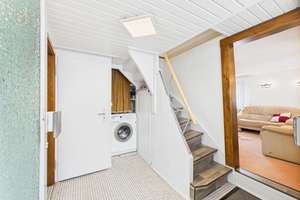 Doppelhaushälfte mit Potenzial – Gestalten Sie Ihr neues Zuhause selbst in Friedberg-Bruchenbrücken – Die vollständige Adresse der Immobilie erhältst du vom Anbieter., 61169 Friedberg (Hessen) – Vorschaubild 3