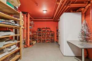 Exklusives Atriumhaus in begehrter Lage von München-Neuperlach / Verkauf auf Nießbrauchbasis – Die vollständige Adresse der Immobilie erhältst du vom Anbieter., 81739 Neuperlach, München – Vorschaubild 17