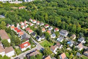 Renditeobjekt - WG-vermietete Dreizimmerwohnung mit Balkon in Friedrichsfelde, nähe Tierpark – 10319 Friedrichsfelde, Berlin – Vorschaubild 9