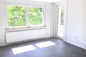 Helle und freundliche 3 Zimmer-Wohnung mit Balkon in Baumheide – Schelpmilser Weg 77, 33609 Bielefeld – Vorschaubild 1