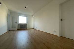 Neu renovierte 2-Zimmerwohnung mit neuer Küche 