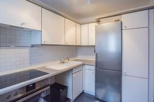 +++ renovierte DG-Maisonette - sep. Zugang - S-Blk. mit Blick ins Grüne - inkl. EBK & Kfz-Stpl. +++ – Mercatorweg 57, 70439 Stammheim-Süd, Stuttgart – Vorschaubild 6