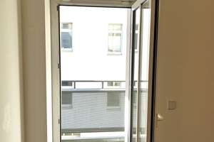 2 Zimmer Altbauwohnung mit Balkon im schönen Samariterkiez – Ebertystraße 32, 10245 Friedrichshain, Berlin – Vorschaubild 16