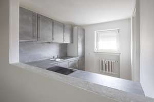 Moderne 2,5-Zimmer-Wohnung mit EBK am Oberhauser Bahnhof – Die vollständige Adresse der Immobilie erhältst du vom Anbieter., 86154 Oberhausen-Süd, Augsburg – Vorschaubild 4