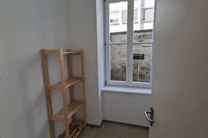 Geräumiger Altbau mit hohen Decken & großer Terrasse in zentraler Lage – Rüdigerstraße 2, 97070 Altstadt, Würzburg – Vorschaubild 4