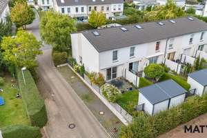 Bochum Hofstede| Neuwertiges Reihenendhaus mit Garten, Terrasse & Stellplatz – Die vollständige Adresse der Immobilie erhältst du vom Anbieter., 44809 Hofstede, Bochum – Vorschaubild 8