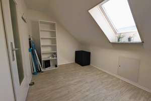 🏡 Voll möbliertes All-in-Apartment nahe Siemens Campus Erlangen | 💻Separater Abstell-/Arbeitsraum  – 91058 Bierlach, Erlangen – Vorschaubild 14
