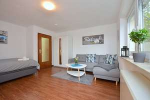 Modern möblierte Wohnung in Zuffenhausen, fußläufig zu Porsche – Die vollständige Adresse der Immobilie erhältst du vom Anbieter., 70439 Zuffenhausen-Elbelen, Stuttgart – Vorschaubild 2