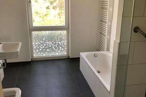Großzügige 4- Zimmer Wohnung mit EBK und Balkon! – Lange-Feld-Straße 71, 30559 Kirchrode, Hannover – Vorschaubild 9