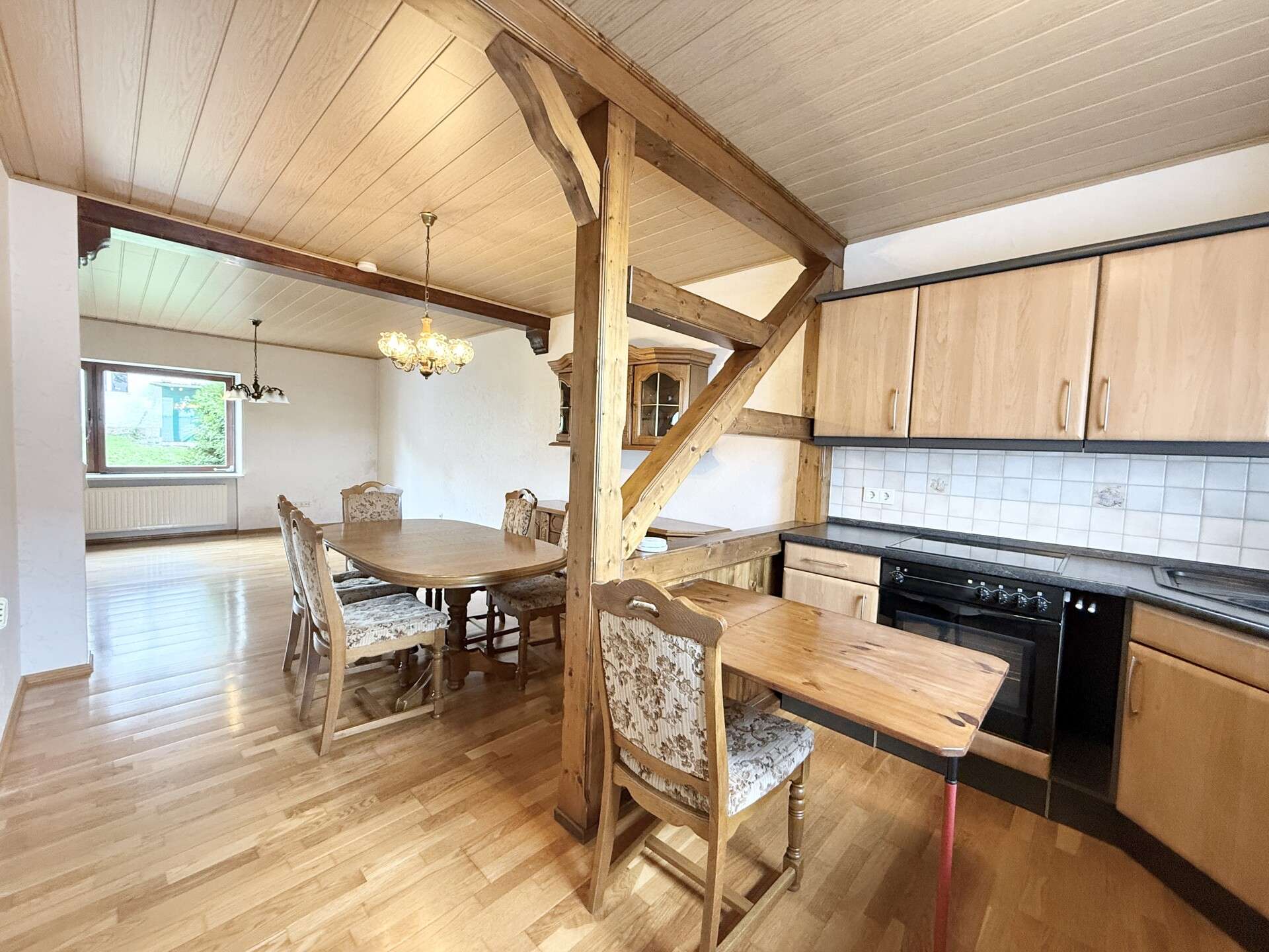 Immobilie in Schmelz - Familienfreundliches Einfamilienhaus auf zwei Etagen in ruhiger Lage von Hüttersdorf - Bild 8