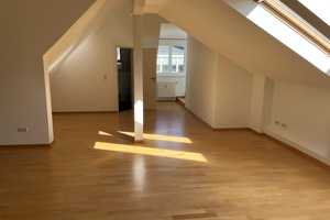 Exklusive Penthousewohnung mit Dachterrasse im Herzen der Altstadt – Bielefeld – Vorschaubild 11