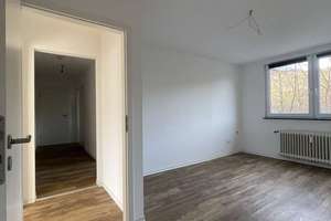 Komplett sanierte 2-Zimmer-Wohnung mit Balkon in Pforzheim-Oststadt – Die vollständige Adresse der Immobilie erhältst du vom Anbieter., 75175 Oststadt, Pforzheim – Vorschaubild 2