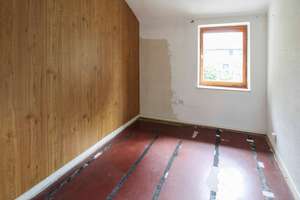 Charmantes Zuhause mit Potenzial- Reihenmittelhaus in Essen – Die vollständige Adresse der Immobilie erhältst du vom Anbieter., 45309 Schonnebeck, Essen – Vorschaubild 7