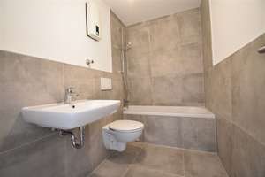 Zentrale Lage! Sanierte 3-Zimmer- Whg mit Balkon in OB-Stadtmitte – Goebenstraße 31, 46045 Altstadt-Mitte, Oberhausen – Vorschaubild 1