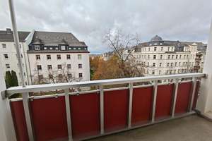 Helle 3-Zi. mit Balkon, Wanne & Laminat in ruhiger Lage!  – Würzburger Straße 36 C, 9130 Sonnenberg, Chemnitz – Vorschaubild 1