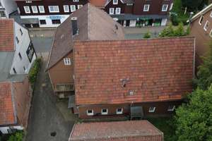 Spannend und Vielseitig - Wohn- und Geschäftshaus mit drei Wohnungen, Laden und großem Grundstück – Die vollständige Adresse der Immobilie erhältst du vom Anbieter., 38700 Braunlage – Vorschaubild 7