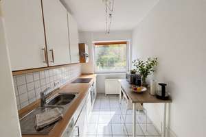 Wohnung mit Aufzug, Deuschherrenstraße 94 in Bonn-Lannesdorf. – Die vollständige Adresse der Immobilie erhältst du vom Anbieter., 53177 Muffendorf, Bonn – Vorschaubild 2