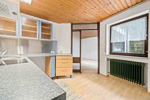Wohnen und Arbeiten unter einem Dach - Großes Wohnhaus mit Büroräumen in Tettnang – Tettnang, Bodenseekreis, 88069 Bodenseekreis – Vorschaubild 5
