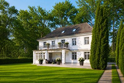 Exklusive Villenresidenz mit historischem Charakter und traumhaftem Garten in Grunewald