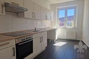 Praktische 2 Raum Wohnung mit Einbauküche und Dusche in Fermersleben sucht neuen Mieter