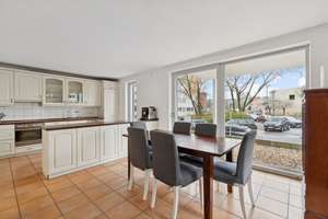 Property thumbnail 9