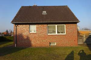 Gepflegtes Einfamilienhaus mit Garten, Keller und Garage – perfekt für Familien – Die vollständige Adresse der Immobilie erhältst du vom Anbieter., 38465 Brome – Vorschaubild 3