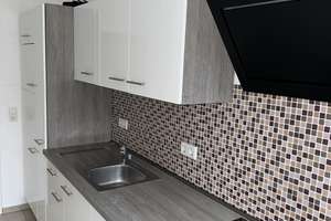 Schöne Wohnung mit Balkon zu Vermieten – Marienloher Straße 26, 33104 Schloß Neuhaus, Paderborn – Vorschaubild 4