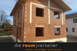 Einfamilienhaus im Rohbau mit Dach zum Ausbau in Bruckmühl zu verkaufen, jetzt informieren – Die vollständige Adresse der Immobilie erhältst du vom Anbieter., 83052 Bruckmühl – Vorschaubild 1