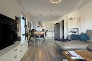 Moderne 2-Zimmer-Wohnung in Bestlage von Düsseldorf-Hamm mit Südbalkon – Fährstraße 182, 40221 Hamm, Düsseldorf – Vorschaubild 3