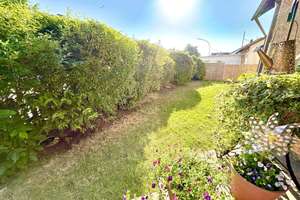 Mehr als groß genug für eine Familie!
Auch groß genug für zwei Familien!
Ihr Haus in Steinsberg! – Die vollständige Adresse der Immobilie erhältst du vom Anbieter., 93128 Regenstauf – Vorschaubild 4