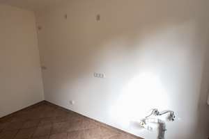 Großzügige 2-Zimmer-Souterrainwohnung mit Terrasse & Garten in Schönau – Nansenstr. 12, 9116 Schönau, Chemnitz – Vorschaubild 9