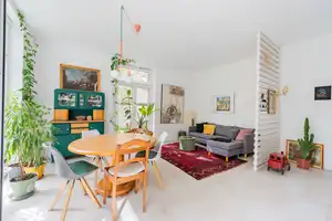 Symbiose aus Alt- und Neubau mit Einliegerwohnung und großem Potenzial – Potsdam-Mittelmark (Kreis) – Vorschaubild 4