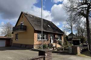 Hambühren-Oldau: Ihr neues Zuhause – Einfamilienhaus auf einem liebevoll angelegten Grundstück – Celle (Kreis) – Vorschaubild 2