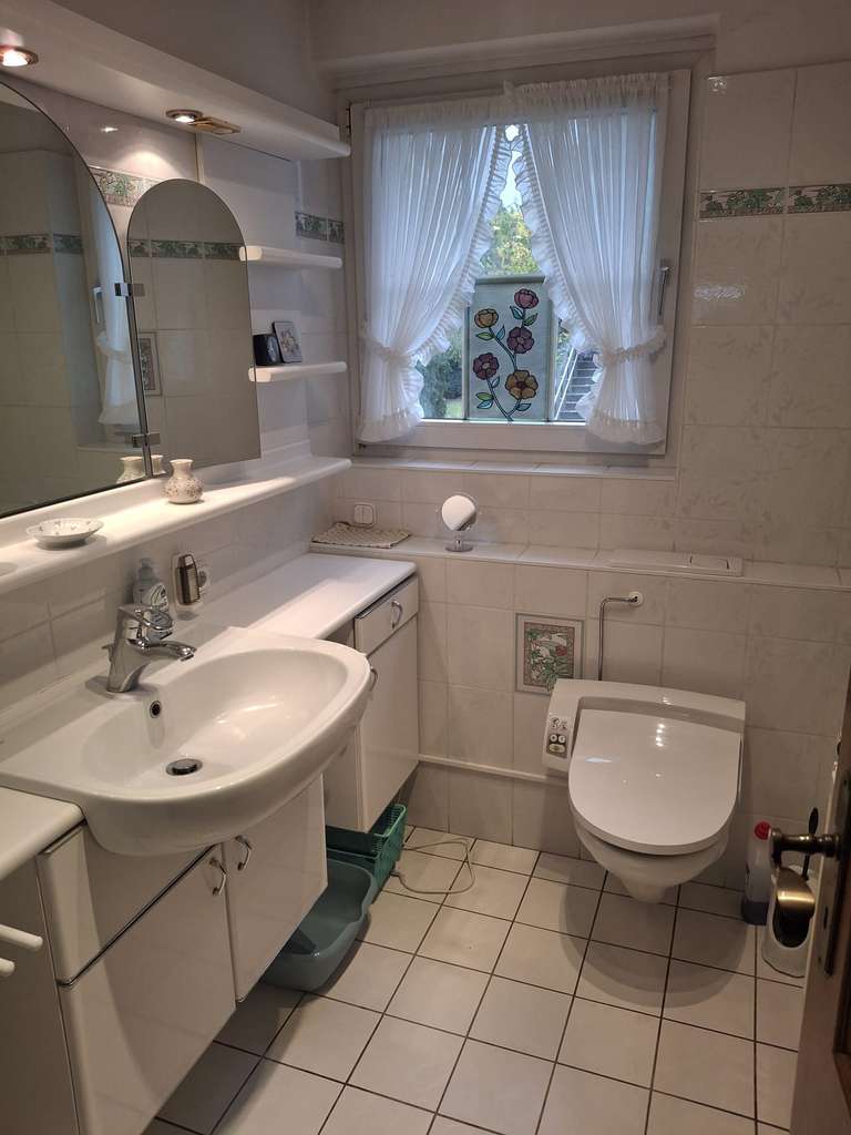 Immobilie in Geesthacht - Zweifamilienhaus mit viel Potenzial in bester Lage von Geesthacht - Bild 1