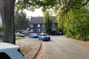 6-Zimmer-Wohnung in ruhigem 3-Familienhaus 175m2 Duisburg Fahrn – Dessauerstraße 29, 47169 Fahrn, Duisburg – Vorschaubild 3