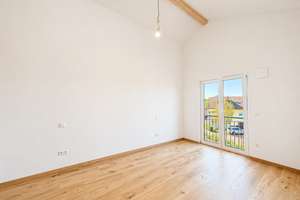 Zum Verkauf: hochwertige 3 Zimmer-Wohnung mit Balkon und beeindruckender Raumhöhe – 79114 Betzenhausen-Bischofslinde, Freiburg im Breisgau – Vorschaubild 12