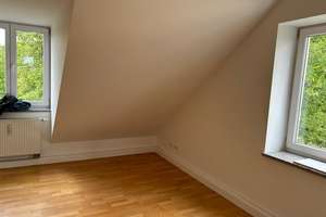 Renovierte 3-Zimmer-Dachgeschosswohnung (WG geeignet) – Einhornalle 41, 81377 Am Waldfriedhof, München – Vorschaubild 12