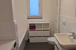 Moderne 4-Zimmer-Ergeschosswohnung mit Terrasse und Garten + hochwertige Küche in Köln Porz-Urbach – Bachstr. 4, 51145 Köln – Vorschaubild 62