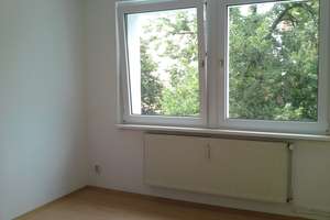 Stadtfeld Ost-  3 Raum-Wohnung mit Balkon – Olvenstedter Str. 55-57, 39108 Stadtfeld Ost, Magdeburg – Vorschaubild 5