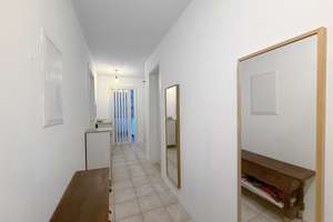 Helle, gut geschnittene 3,5 Zimmer-Erdgeschosswohnung mit Garten in ruhiger Lage – Die vollständige Adresse der Immobilie erhältst du vom Anbieter., 81829 Trudering-Riem (Ortsteil), München – Vorschaubild 9