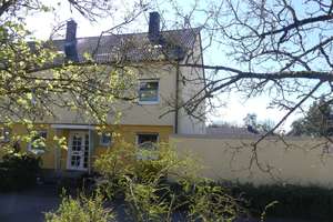 Reiheneckhaus mit Garage! In Nürnberg - Großgründlach!