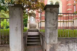 Stadtvilla-Flair in Apolda: vermieteter 4-Raum-Altbau mit Wintergarten und Garagenstellplatz – Die vollständige Adresse der Immobilie erhältst du vom Anbieter., 99510 Apolda – Vorschaubild 14