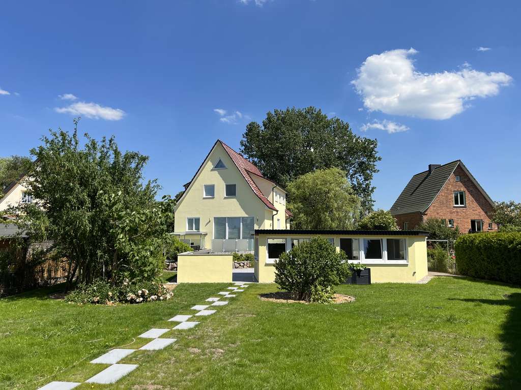 Immobilie in Lambrechtshagen - Geräumiges Einfamilienhaus mit 5 Zimmern in Rostock-Reutershagen - Bild 2