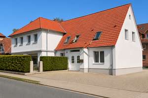 Wohnungspaket mit ca. 5,16 % Bruttorendite, Stellplätzen und Ausbaureserve in Schwarzenbek – Die vollständige Adresse der Immobilie erhältst du vom Anbieter., 21493 Schwarzenbek – Vorschaubild 2