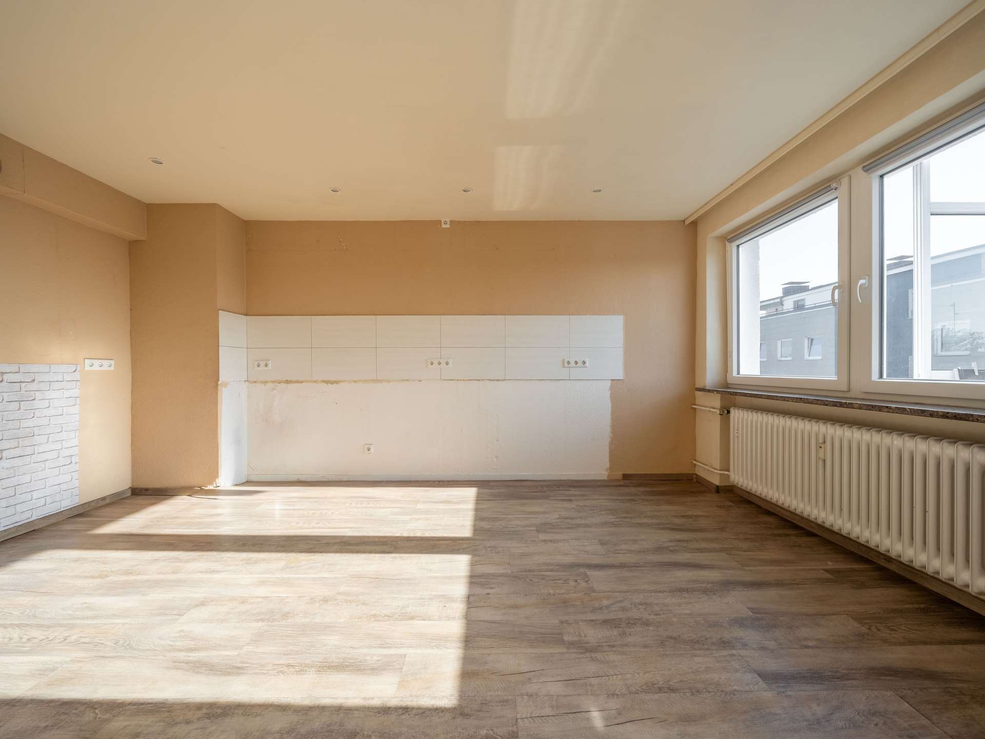 Immobilie in Bottrop - Barrierearme 2,5-Zimmer-Wohnung mit Aufzug und zwei Balkonen in zentraler Innenstadtlage - Bild 12