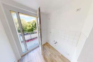 Bezugsfertige 3-Raum-Wohnung mit Balkon – Gustav-Freytag-Str. 7, 9111 Zentrum, Chemnitz – Vorschaubild 2