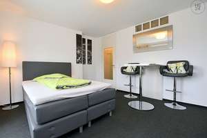Modern möbliertes Apartment mit Balkon in Stuttgart Degerloch